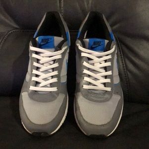 Nike Nightgazer Sneakers